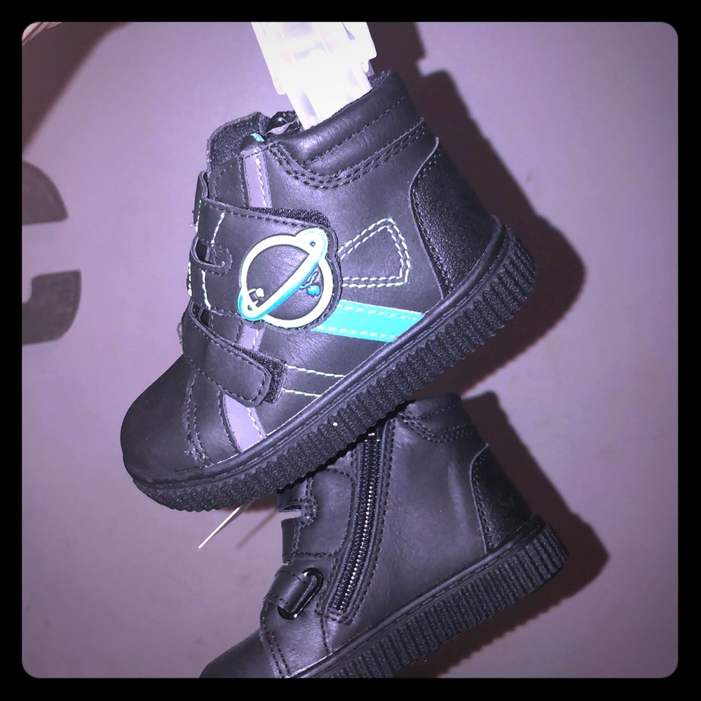 Brand new boys high top space cadet sneakers